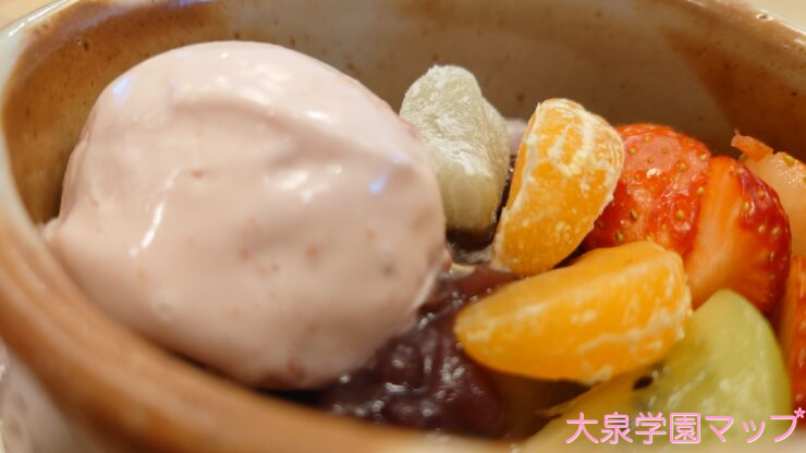 苺クリームあんみつ2022(期間限定)