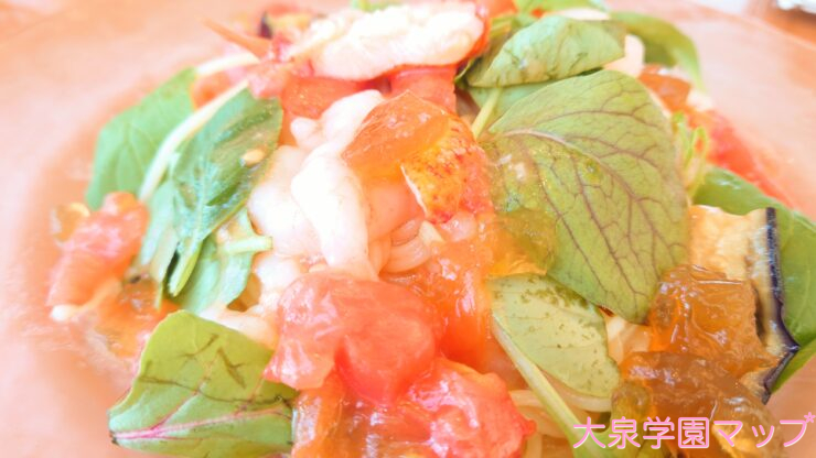 甘海老とフレッシュトマトのオマールジュレ冷製パスタ(1700円/税込)