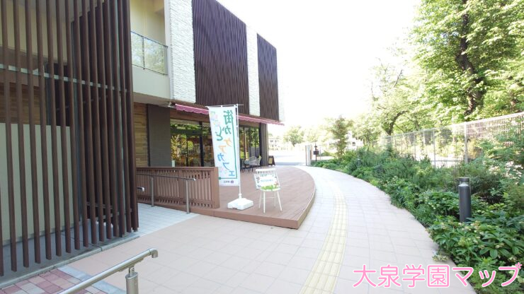 Café vivo tree(外観)